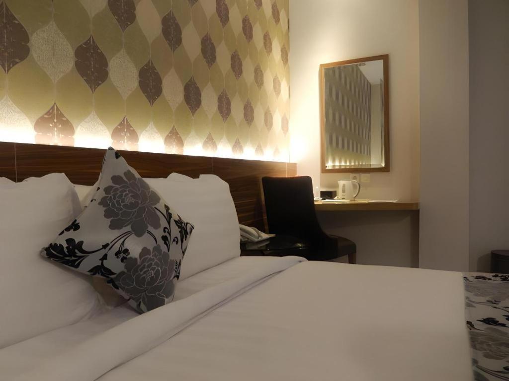 Grand Amira Solo, Azana Collection Hotel Surakarta (Solo)